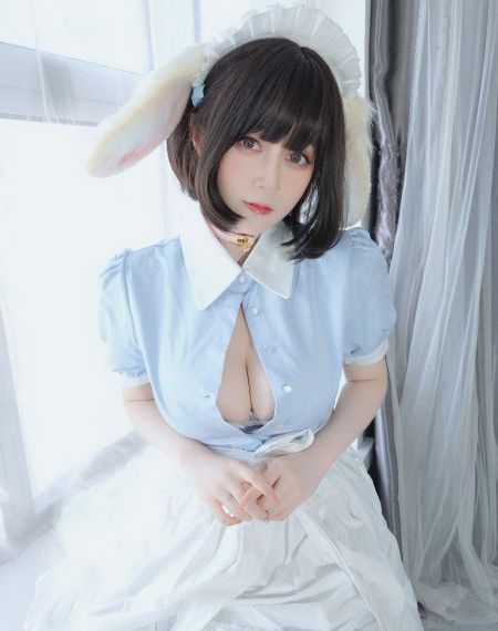 女大学生的红色日记在线观看_4K免费电视剧